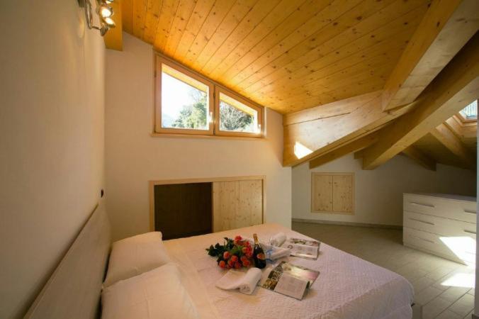 Residenza Christian Daire Gravedona Dış mekan fotoğraf